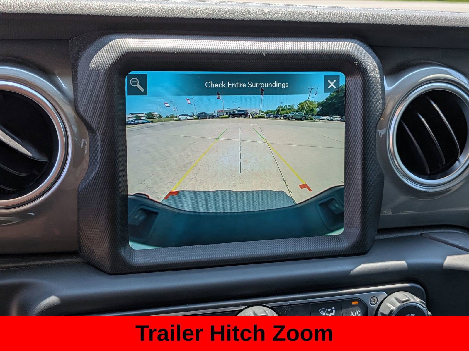 Used 2022 Jeep Gladiator Overland w/ Trailer Tow Package AWD/4WD image 24