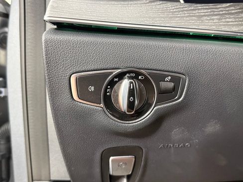 Used 2023 Mercedes-Benz E 450 4MATIC Sedan image 25