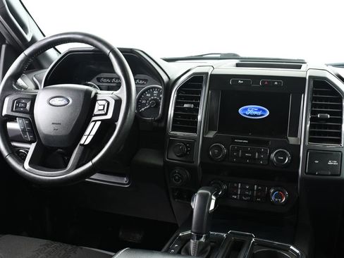 Used 2019 Ford F150 XLT w/ Equipment Group 302A Luxury AWD/4WD image 8