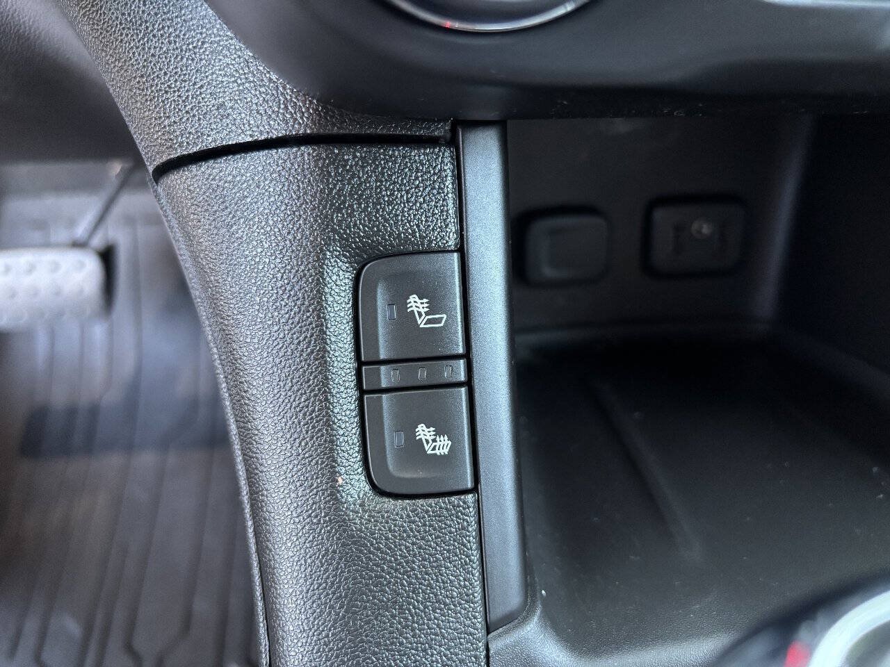 Used 2019 GMC Acadia SLE w/ Driver Alert Package I AWD/4WD image 19