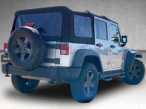 Used 2018 Jeep Wrangler Unlimited Sport S AWD/4WD image 22