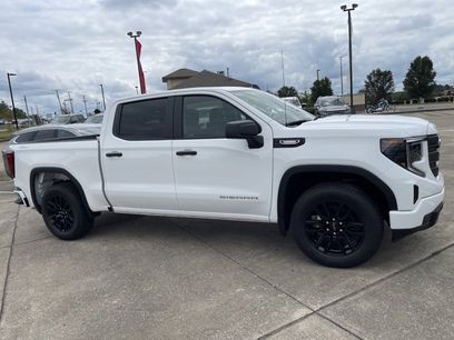 Certified 2025 GMC Sierra 1500 Pro w/ Graphite Edition