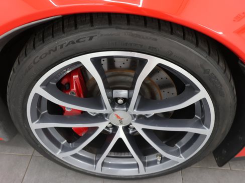 Used 2013 Chevrolet Corvette 427 w/ 1SB Preferred Equipment Group RWD image 3