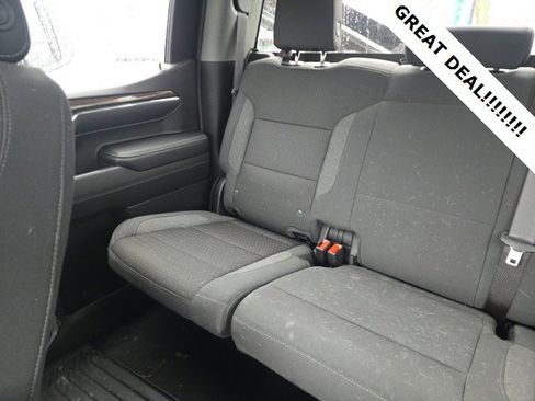 Used 2024 Chevrolet Silverado 1500 LT image 17