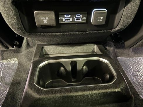 New 2025 Jeep Wagoneer Series III w/ Premium Group I image 23