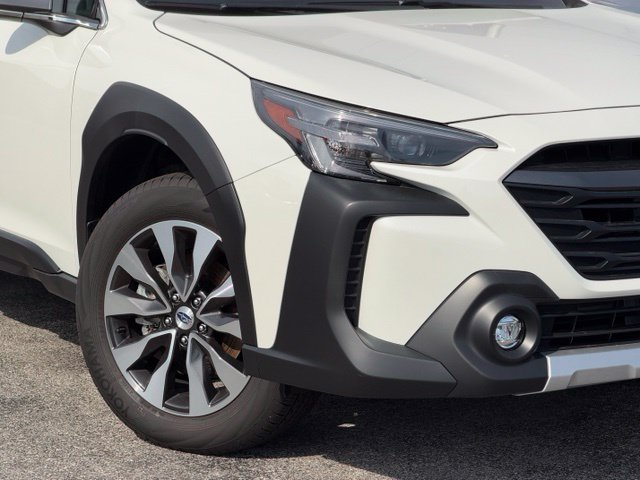 Certified 2025 Subaru Outback Touring XT AWD/4WD image 10