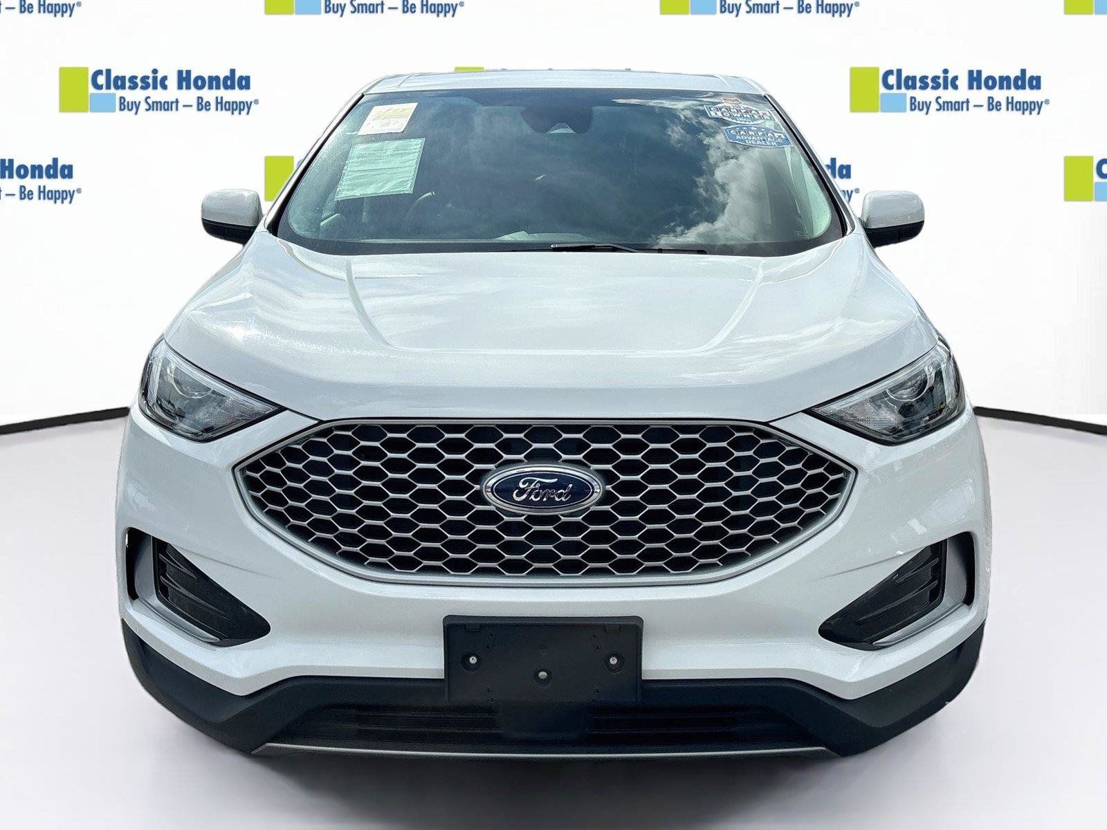 Used 2024 Ford Edge SEL AWD/4WD image 2
