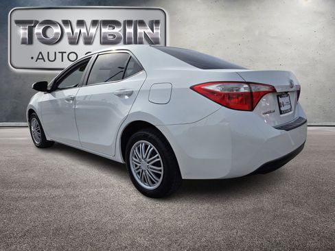 Used 2014 Toyota Corolla LE image 6