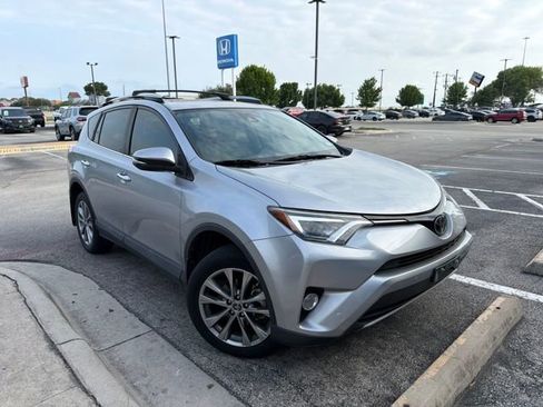 Used 2017 Toyota RAV4 Limited FWD image 2