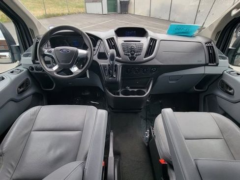 Used 2015 Ford Transit 150 XLT RWD image 13