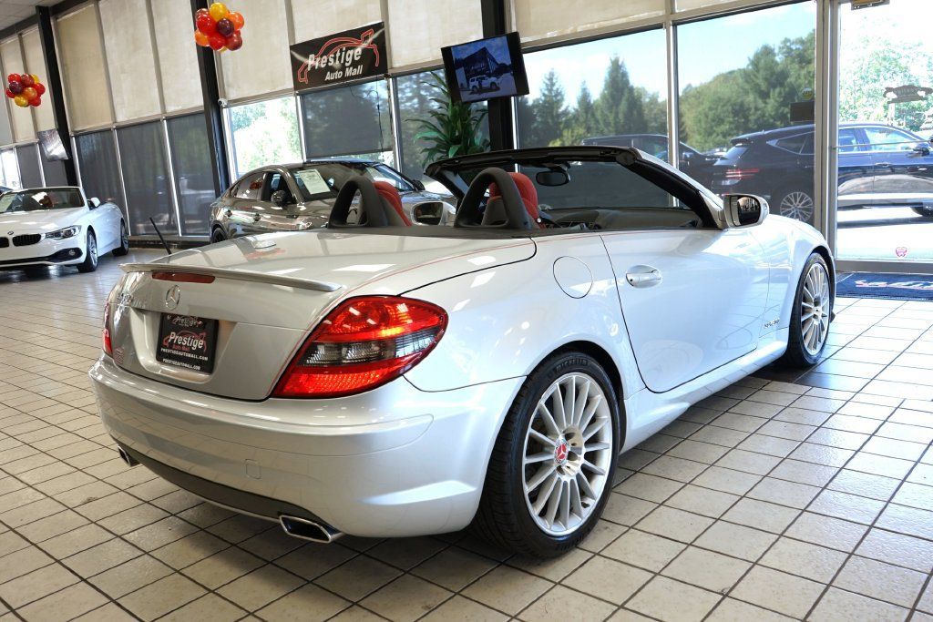 Used 2009 Mercedes-Benz SLK 300 image 16