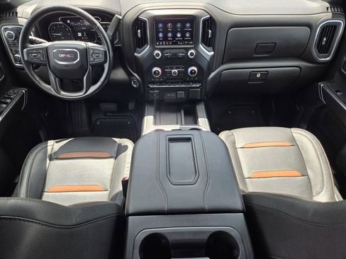 Used 2022 GMC Sierra 1500 AT4 w/ AT4 Premium Package AWD/4WD image 13
