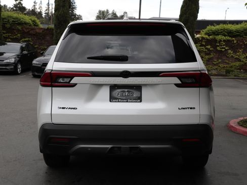 Used 2024 Toyota Grand Highlander AWD Hybrid image 9