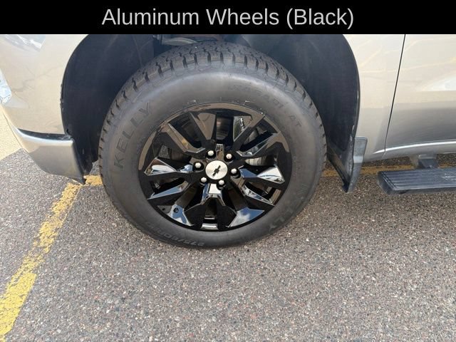 Used 2023 Chevrolet Silverado 1500 Custom AWD/4WD image 9