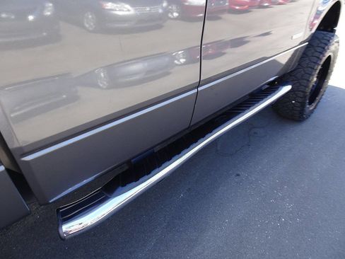 Used 2013 Ford F150 XLT w/ XLT Chrome Pkg image 14