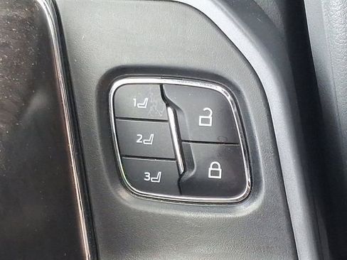 Certified 2023 Ford F150 Lariat image 24