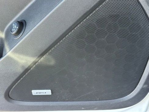 Used 2022 Chevrolet Equinox RS w/ RS Leather Package image 24