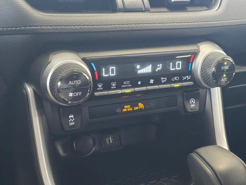 Certified 2025 Toyota RAV4 XLE AWD/4WD image 29