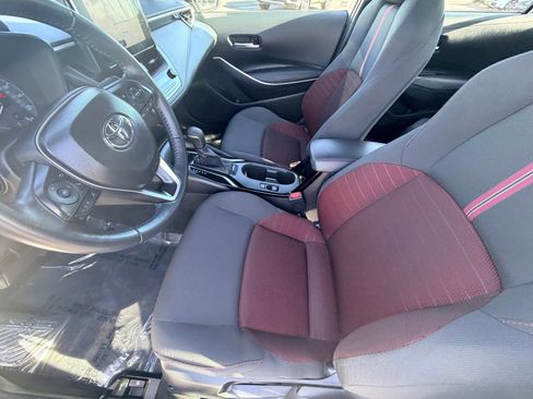 Used 2025 Toyota Corolla SE FWD image 15