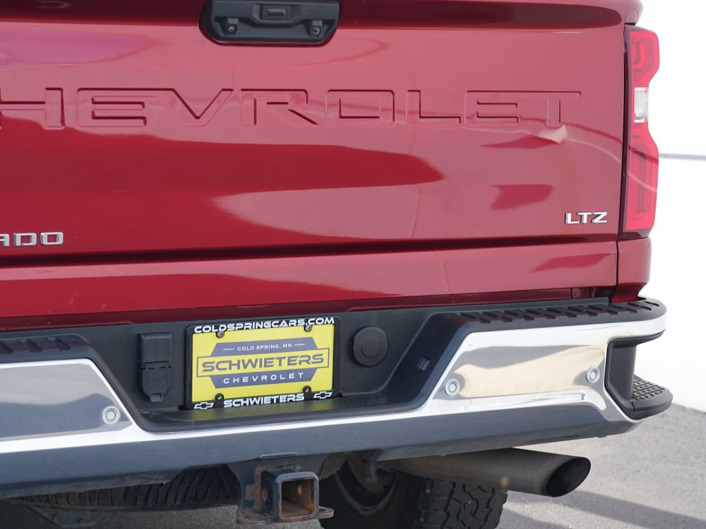 Certified 2024 Chevrolet Silverado 3500 LTZ w/ LTZ Premium Package AWD/4WD image 10