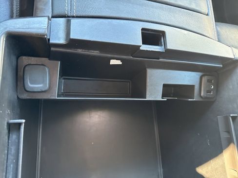 Used 2019 GMC Yukon XL Denali w/ Denali Ultimate Package image 32