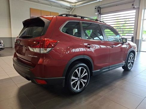 Certified 2023 Subaru Forester Limited AWD/4WD image 6