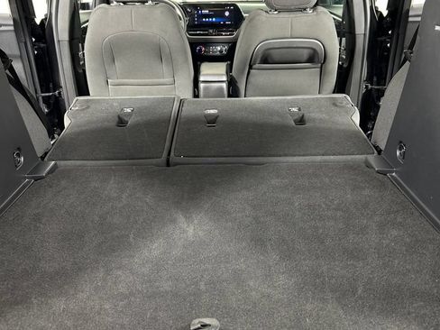 Used 2025 Chevrolet TrailBlazer LT AWD/4WD image 20