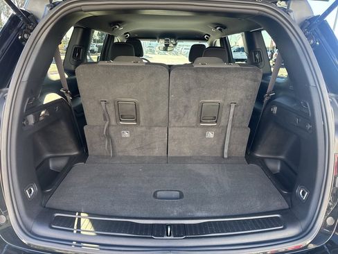 Certified 2024 Jeep Grand Cherokee L Laredo image 7