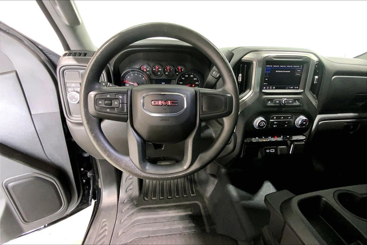 Used 2026 GMC Sierra 1500 Pro w/ Pro Value Package RWD image 4