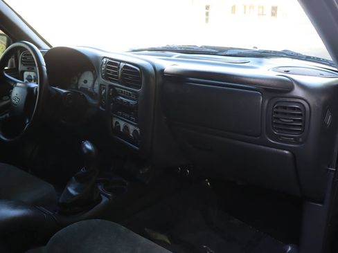 Used 2002 Chevrolet Blazer LS w/ Preferred Equipment Group AWD/4WD image 15