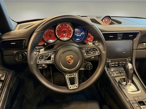 Used 2018 Porsche 911 Turbo S image 37