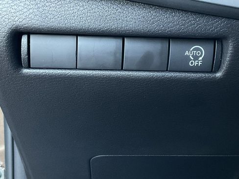 New 2026 Nissan Kicks SV image 25