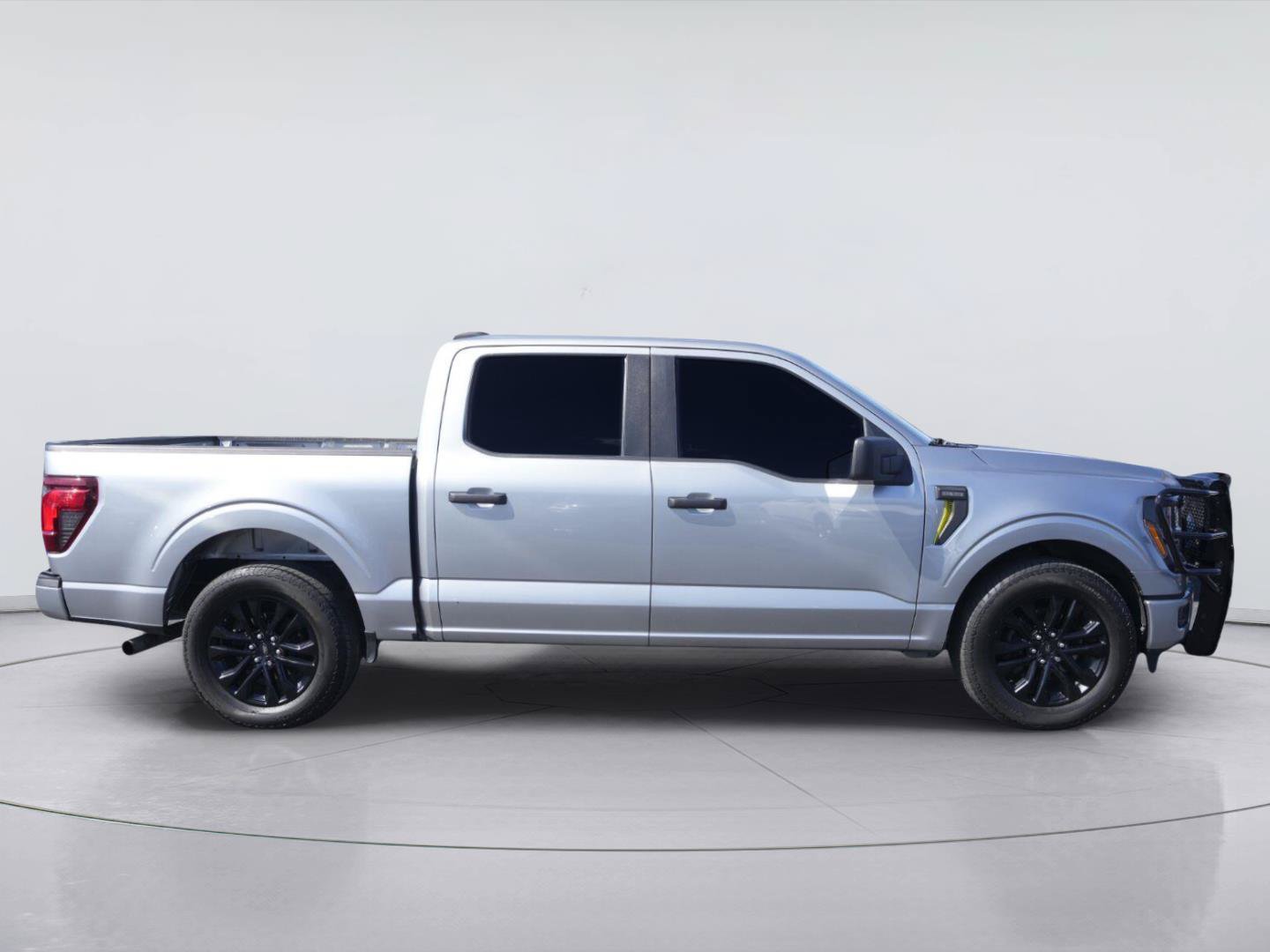 Used 2024 Ford F150 STX RWD image 5