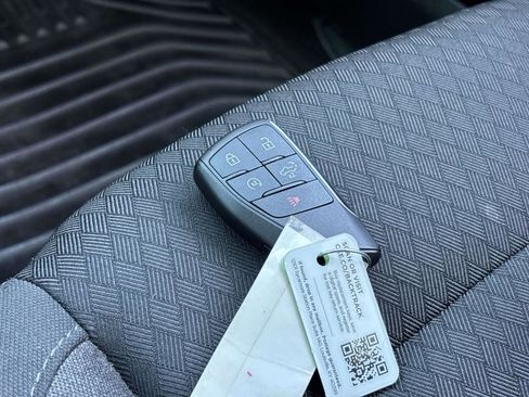 Used 2023 Chevrolet Silverado 1500 LT image 22