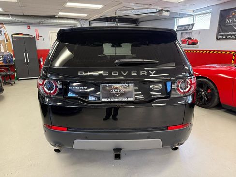 Used 2019 Land Rover Discovery Sport HSE AWD/4WD image 6