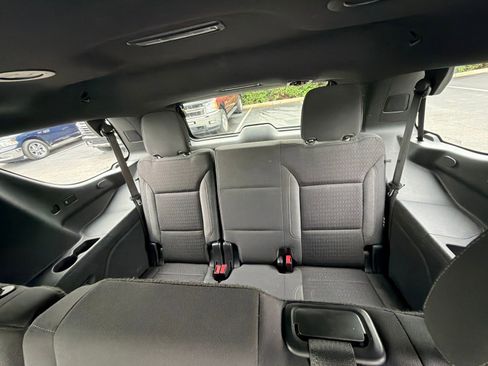 Used 2023 Chevrolet Tahoe LS AWD/4WD image 25