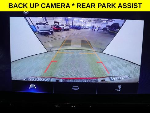 Used 2023 Chevrolet Colorado LT w/ LT Convenience Package image 10