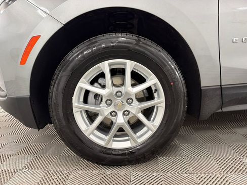 Used 2024 Chevrolet Equinox LT w/ Driver Convenience Package image 13