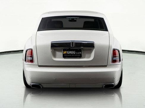 Used 2016 Rolls-Royce Phantom Sedan image 15