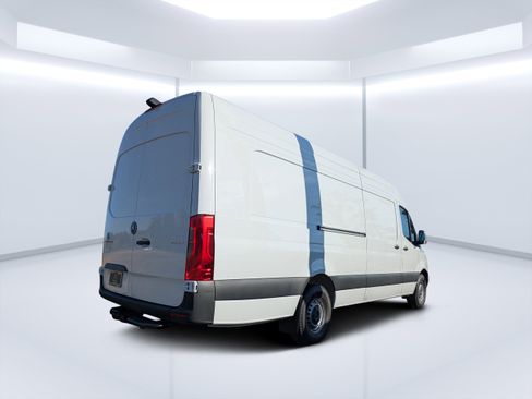 New 2026 Mercedes-Benz Sprinter 2500 image 3