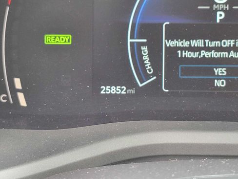 Used 2025 Toyota Camry SE FWD image 24