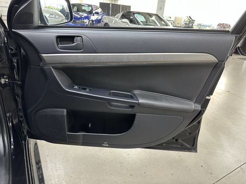 Used 2014 Mitsubishi Lancer SE image 16