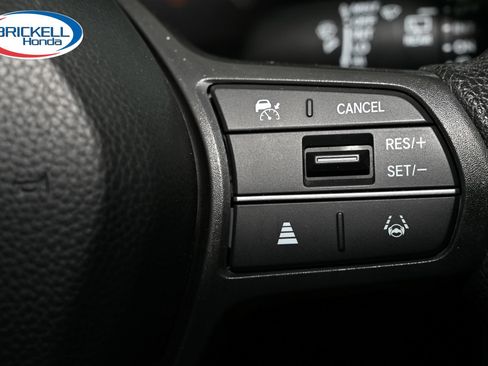 Certified 2024 Honda HR-V LX image 31
