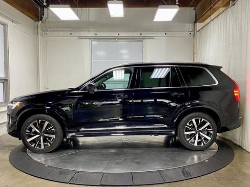 Used 2026 Volvo XC90 B5 Core AWD/4WD image 6