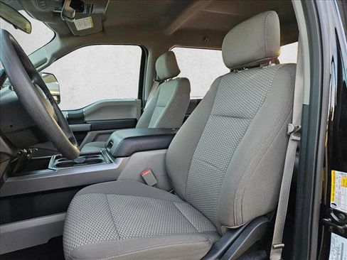 Used 2017 Ford F250 XLT w/ XLT Value Package image 19