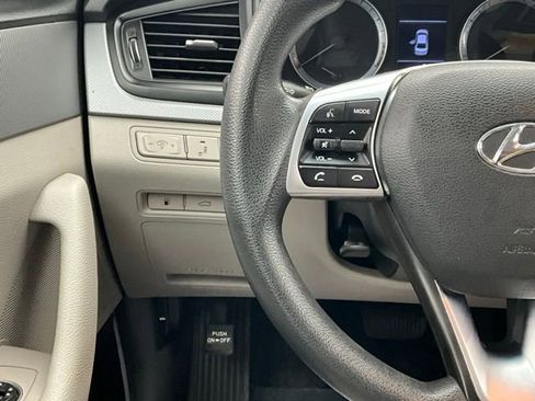 Used 2019 Hyundai Sonata SE image 17