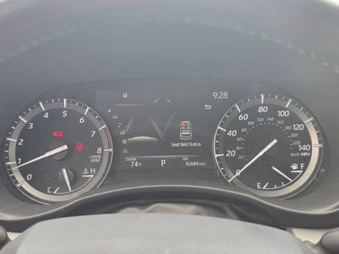 Used 2021 Toyota Highlander Platinum image 13