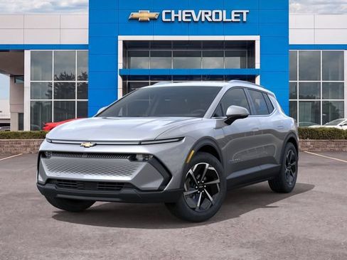 New 2026 Chevrolet Equinox EV LT FWD image 6