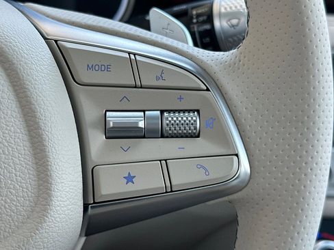 New 2026 Genesis G70 2.5T Prestige image 32