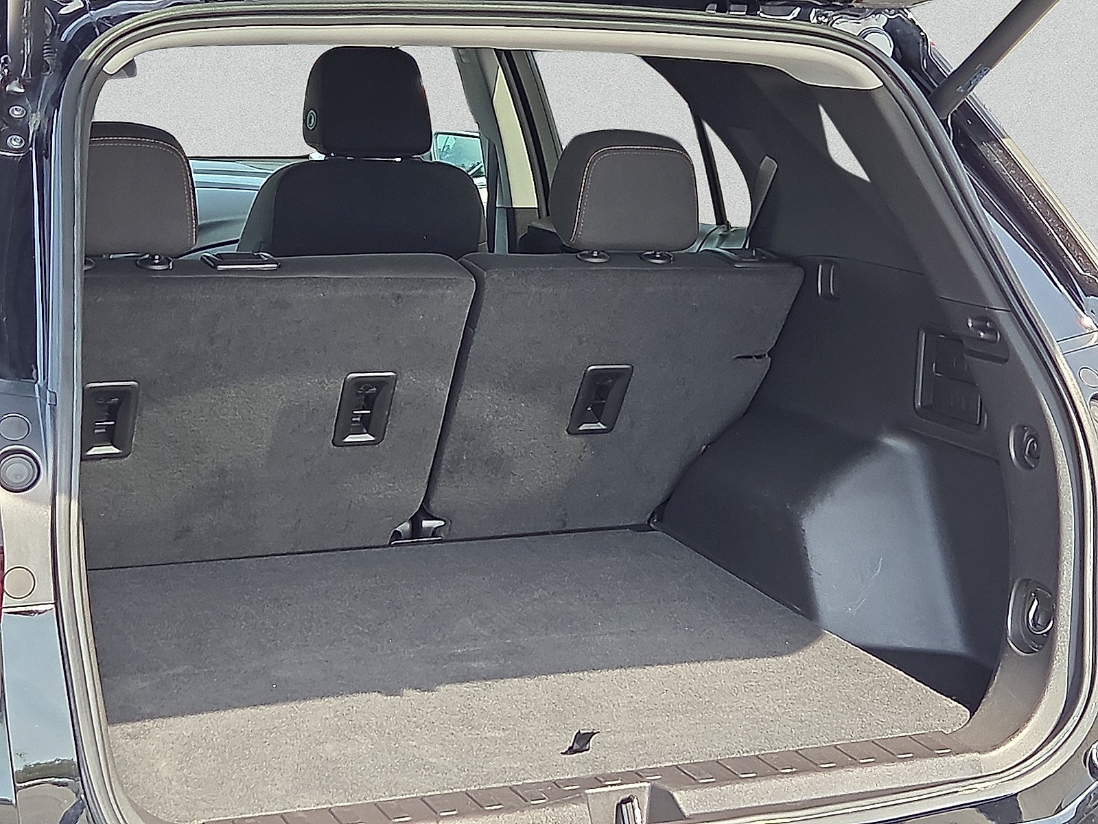 Certified 2024 Chevrolet Equinox LT AWD/4WD image 8